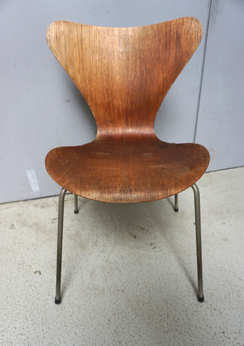 Fritz hansen arne jacobsen - arne,